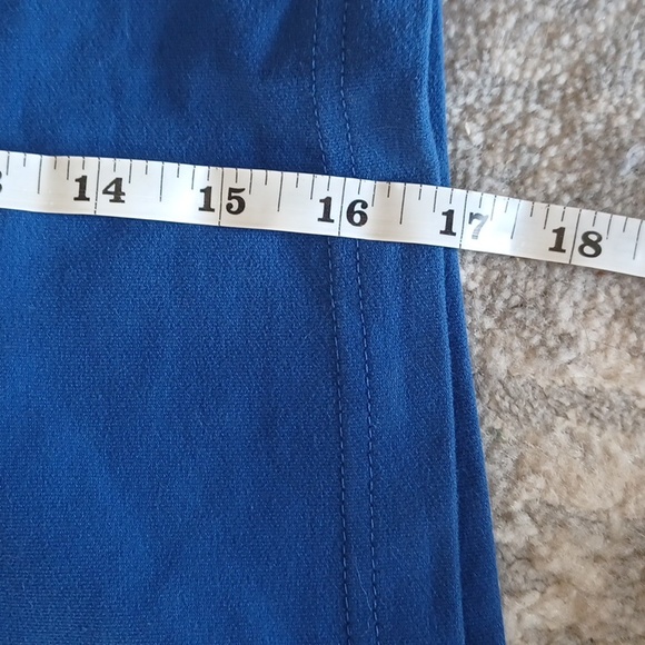 Athletic Works Womans Blue Small Shorts - Picture 5 of 6